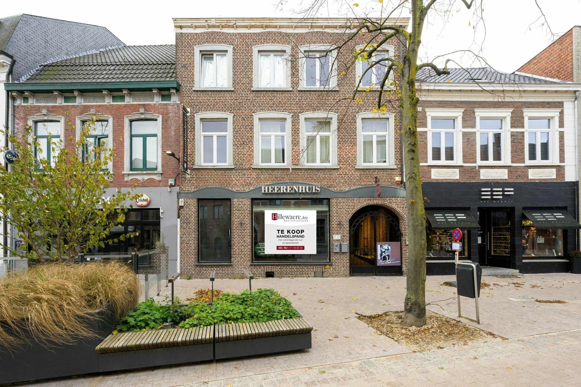 Authentiek handelspand met magazijn en bovenliggend appartement