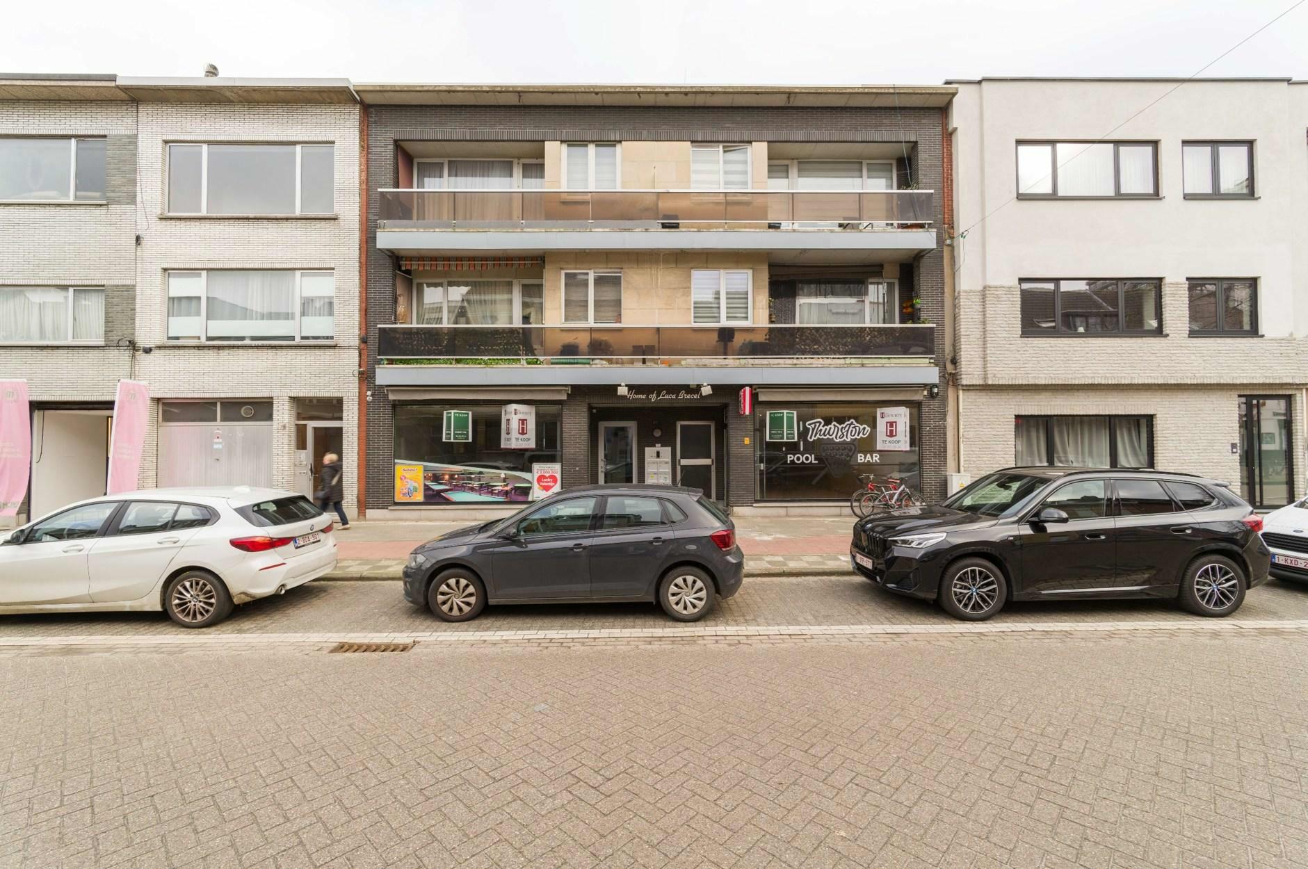 Opsplitsbaar handelspand van 535 m² in centrum Wilrijk, nabij de Bist.