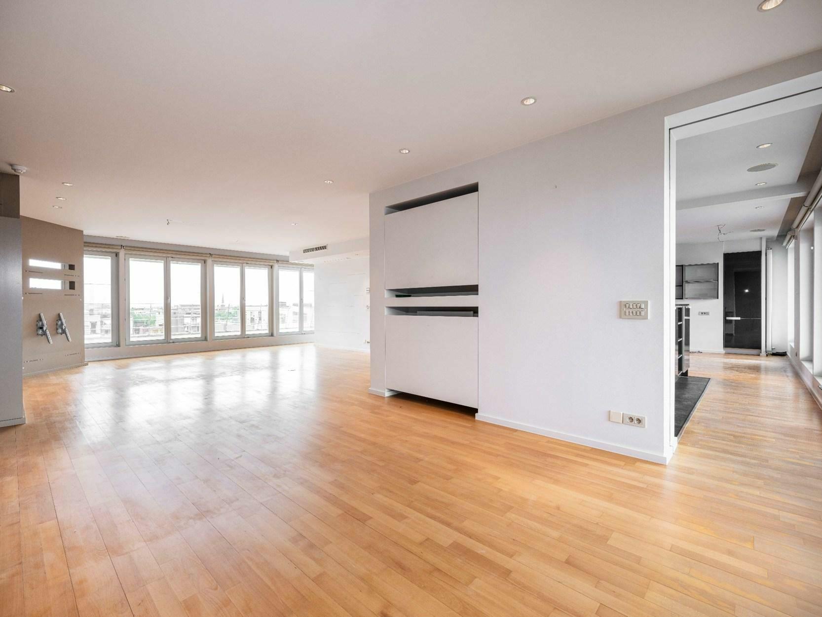 Exclusief penthouse met maar liefst 100 m² aan terras in centrum Antwerpen