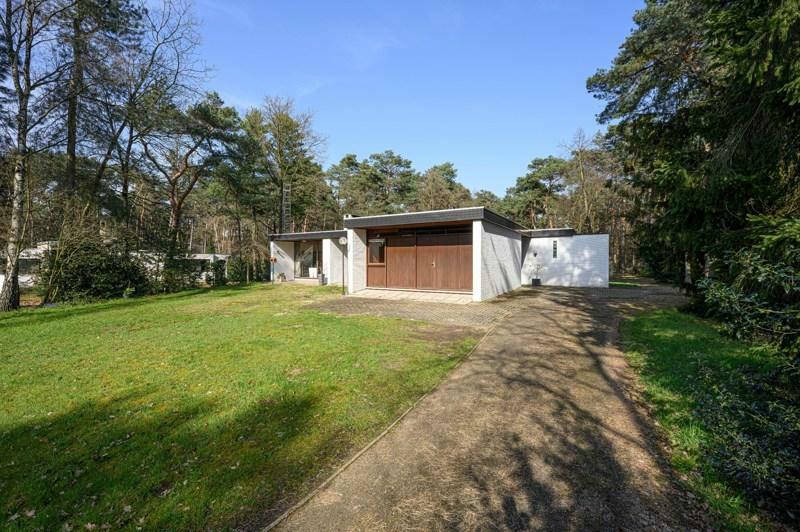 Architectenwoning te Heusden-Zolder