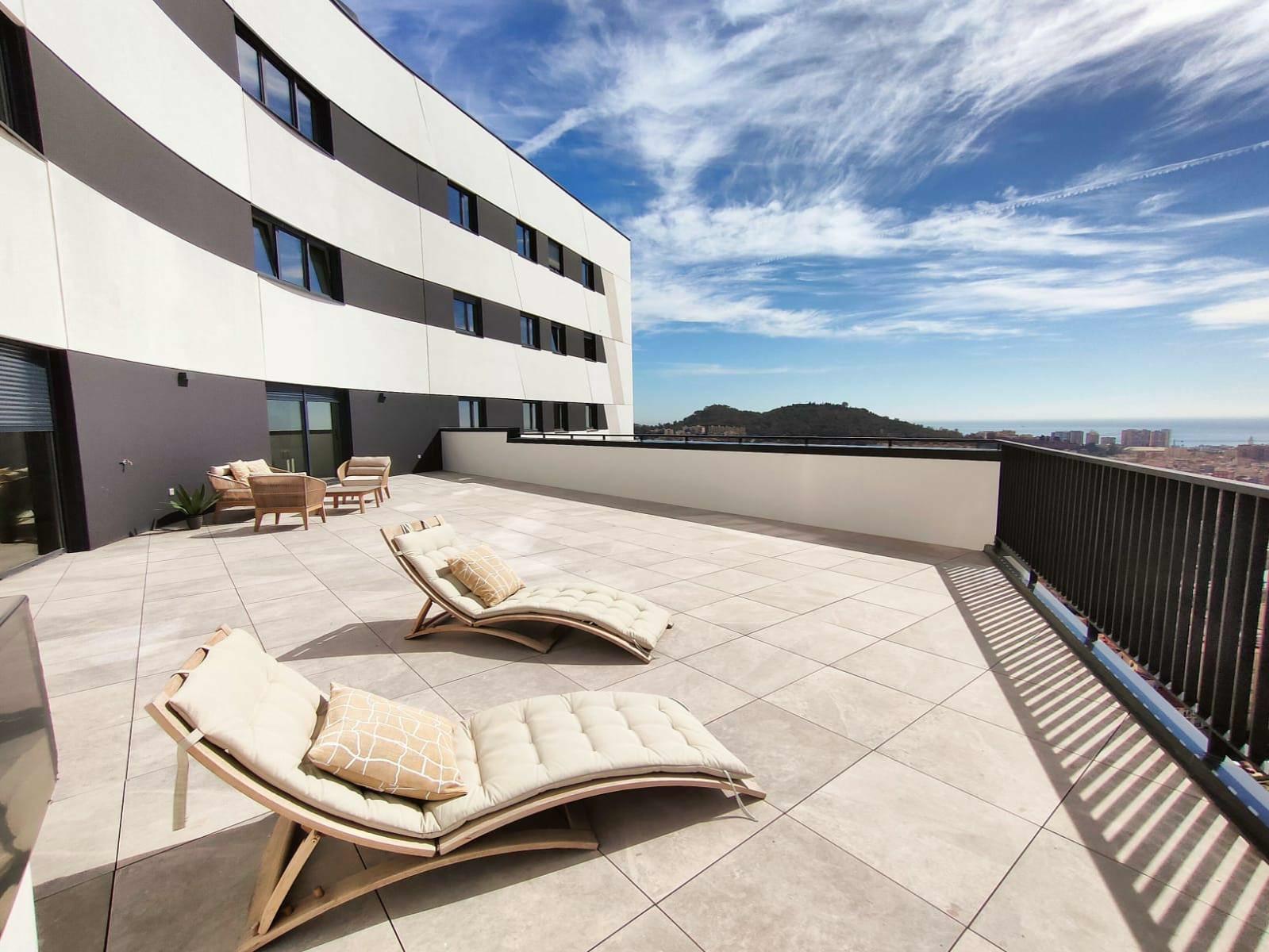 Modern appartement in de hoogste toren van de stad, in het centrum van Málaga