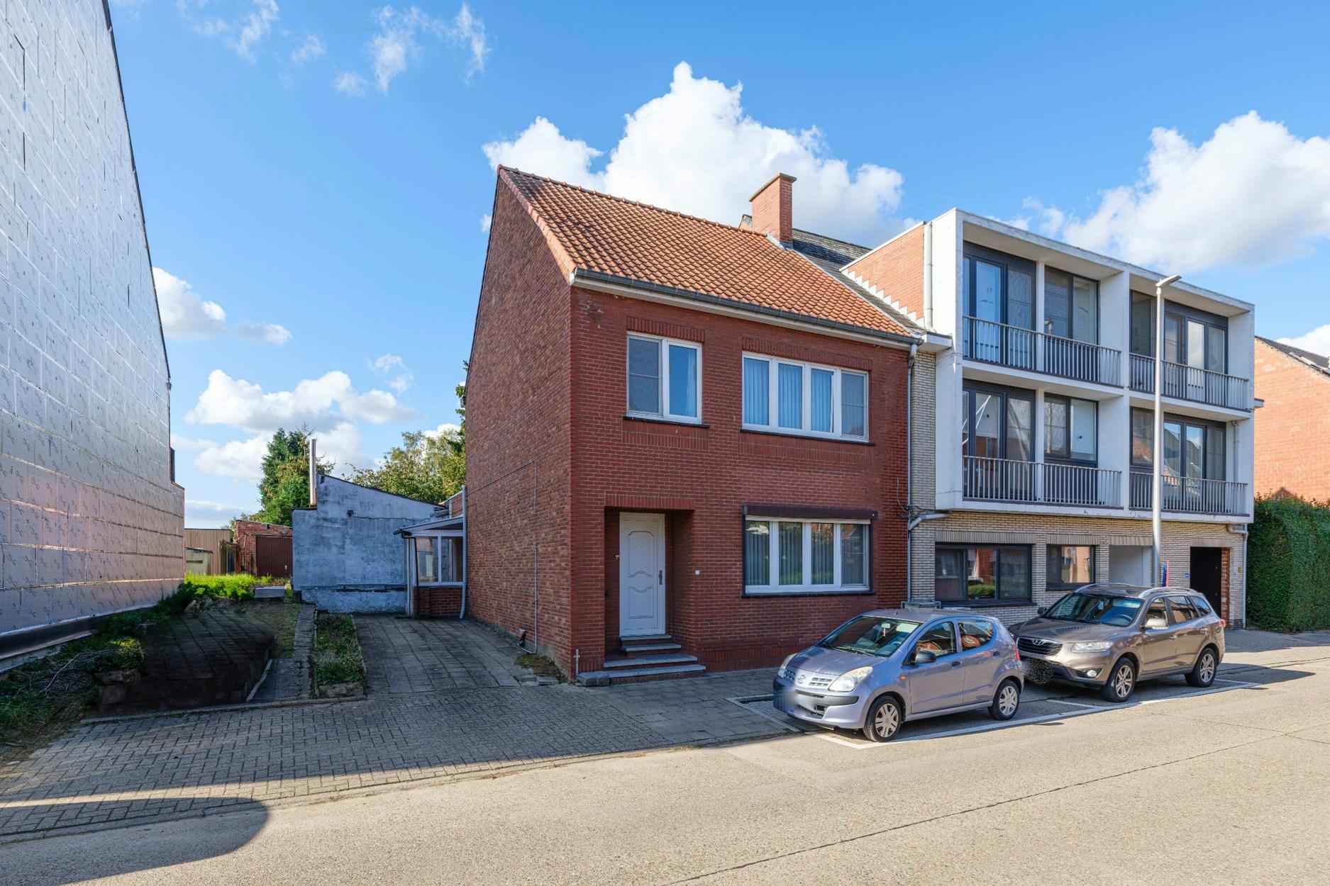 Te renoveren woning op centrale locatie in Diepenbeek