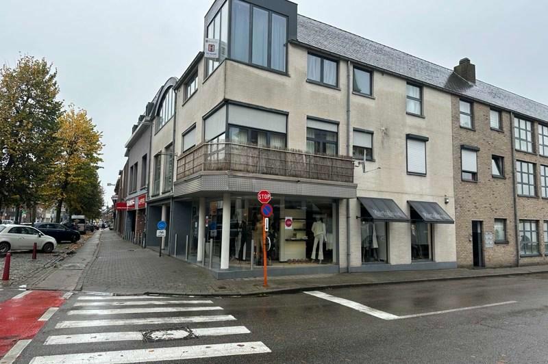 Commerciële winkel te Hoogstraten