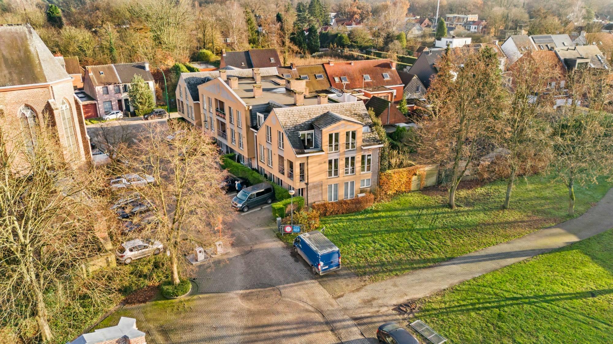 Ruim en instapklaar 2 slaapkamer appartement van 87m² met leuk overdekt terras