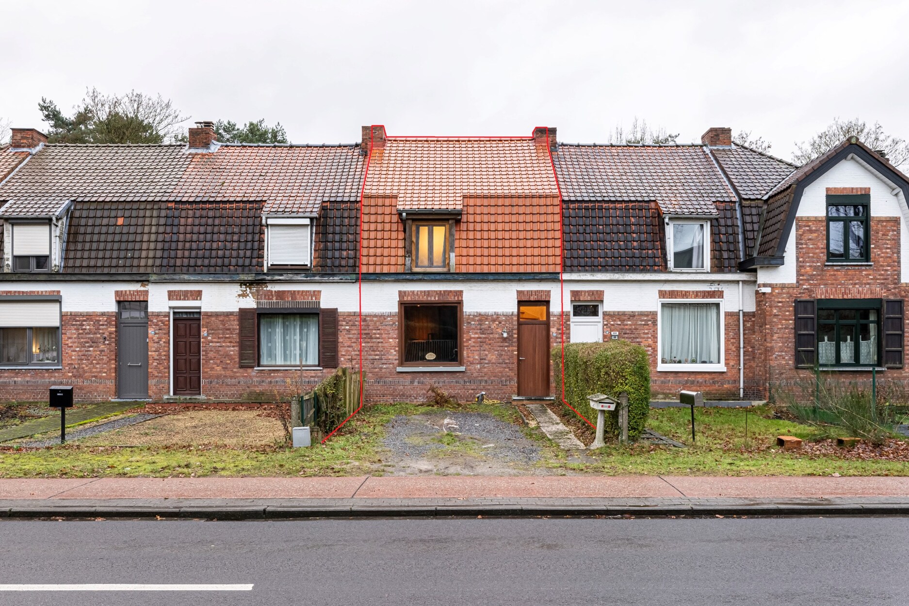 Toffe woning met 3 slaapkamers met centrale ligging te Mol