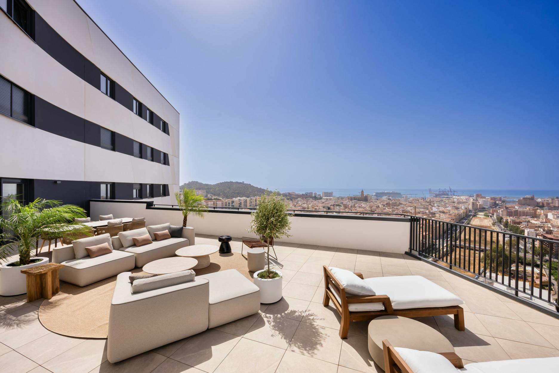 Modern appartement in de hoogste toren van de stad, in het centrum van Málaga