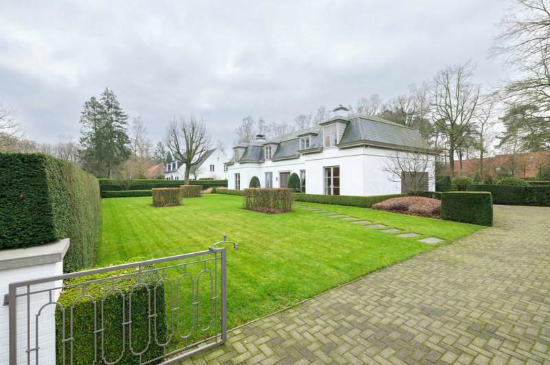 Villa te Waasmunster