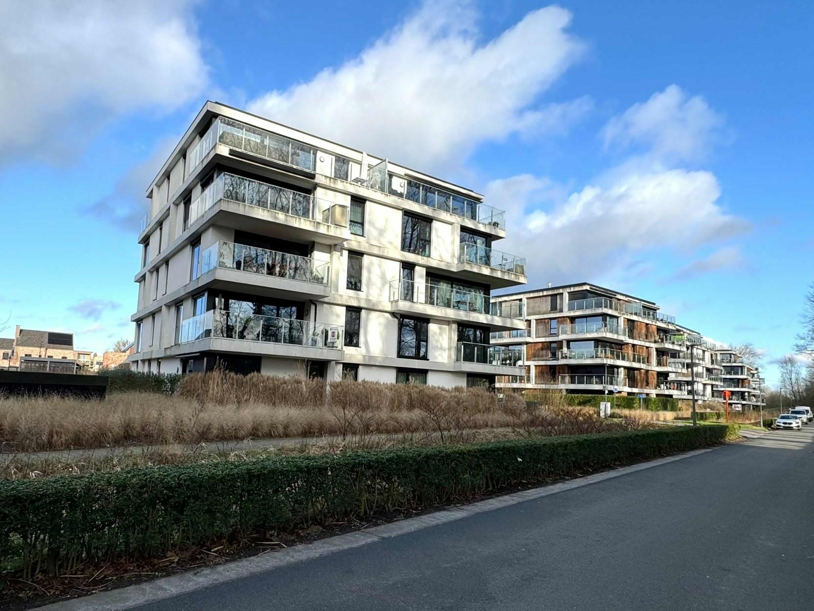 Top gelegen appartement van 110 m² met 2 slaapkamers en zuidgericht terras