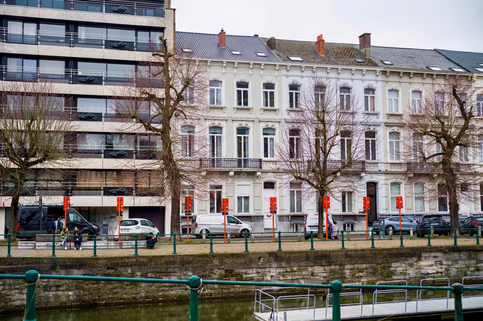 Majestueuze herenwoning met groene stadstuin