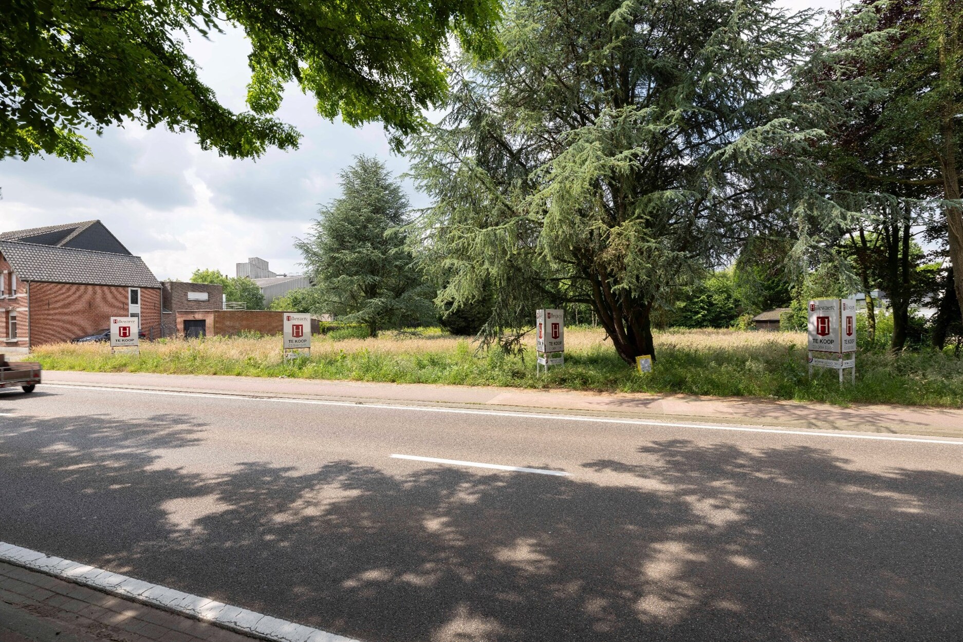 Bouwgrond te Brecht voor een half-open bebouwing op een perceel van ca. 834,60 m²